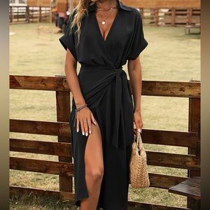 Black batwing sleeve knot side midi dress